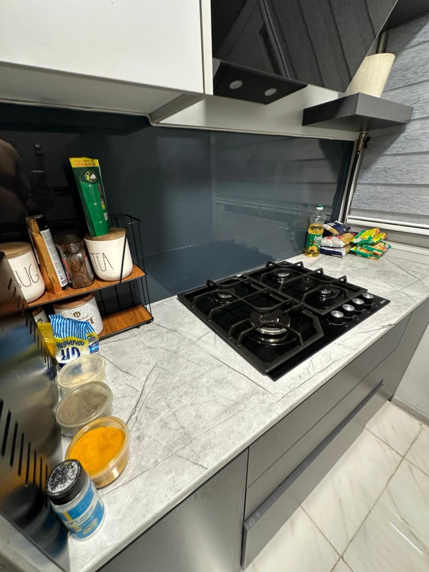 Elegant Escape In City Center Yerevan Ngoại thất bức ảnh